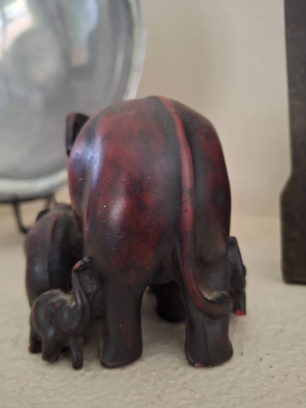 Black and Red Elephant Family Resin Sculpture - Home Art Accent - Picture 5 of 5